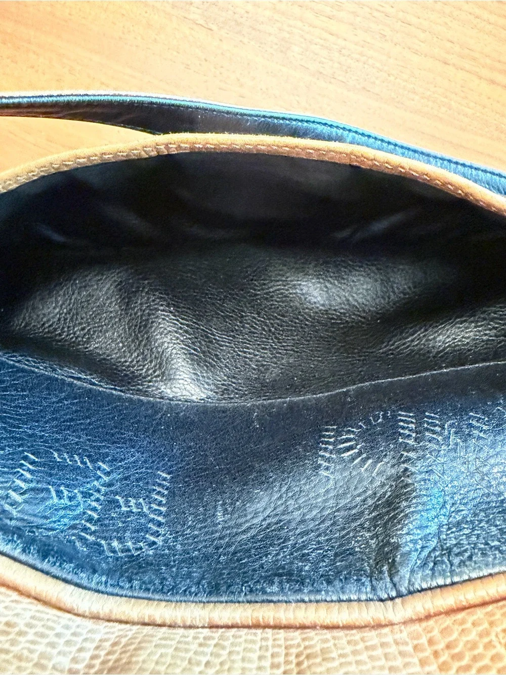 Fendi Black and Brown Leather Crossbody Bag- Vintage